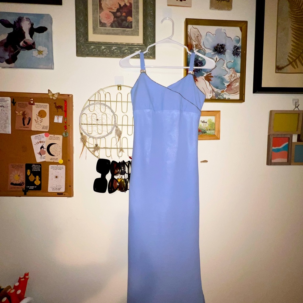 Elegant maxi blue dress. Ethereal and is a must have!